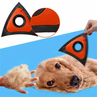 Brosse anti poils pour chien en forme de triangle