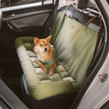 Couchage de voiture à carreaux pour chien